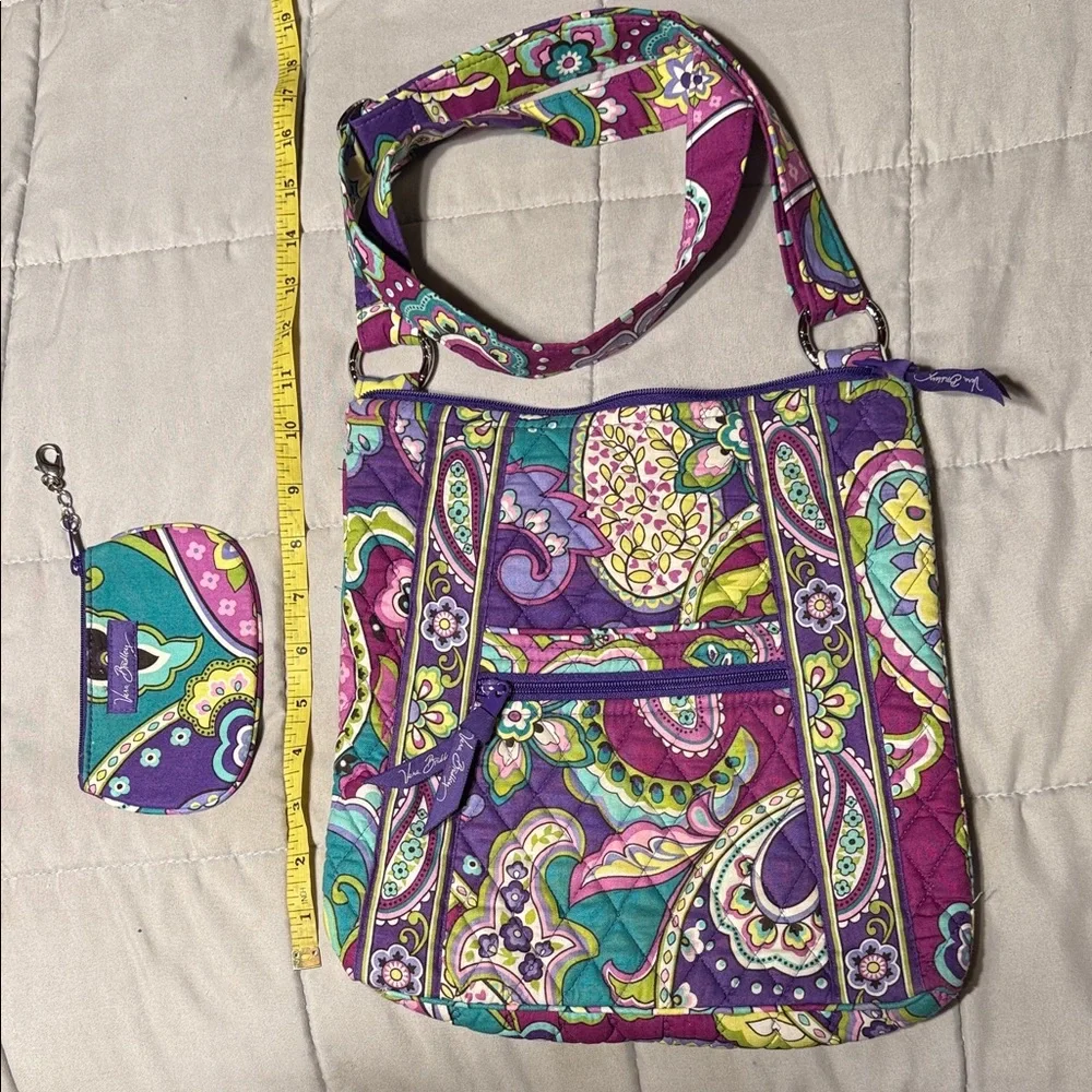 Vera Bradley Vibrant Purple Paisley tote w/matching coin purse. EC - Picture 1 of 12